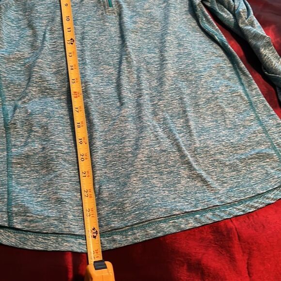 Nike Dri-Fit quarter zip pullover. Small. Teal Heather, like new - Picture 3 of 7